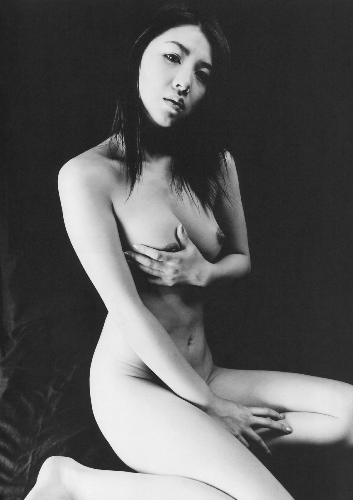 Japanese-nude-model-and-actress-Atsuko-Miura-www.ohfree.net-006 Japanese nude model and actress Atsuko Miura 三浦敦子  