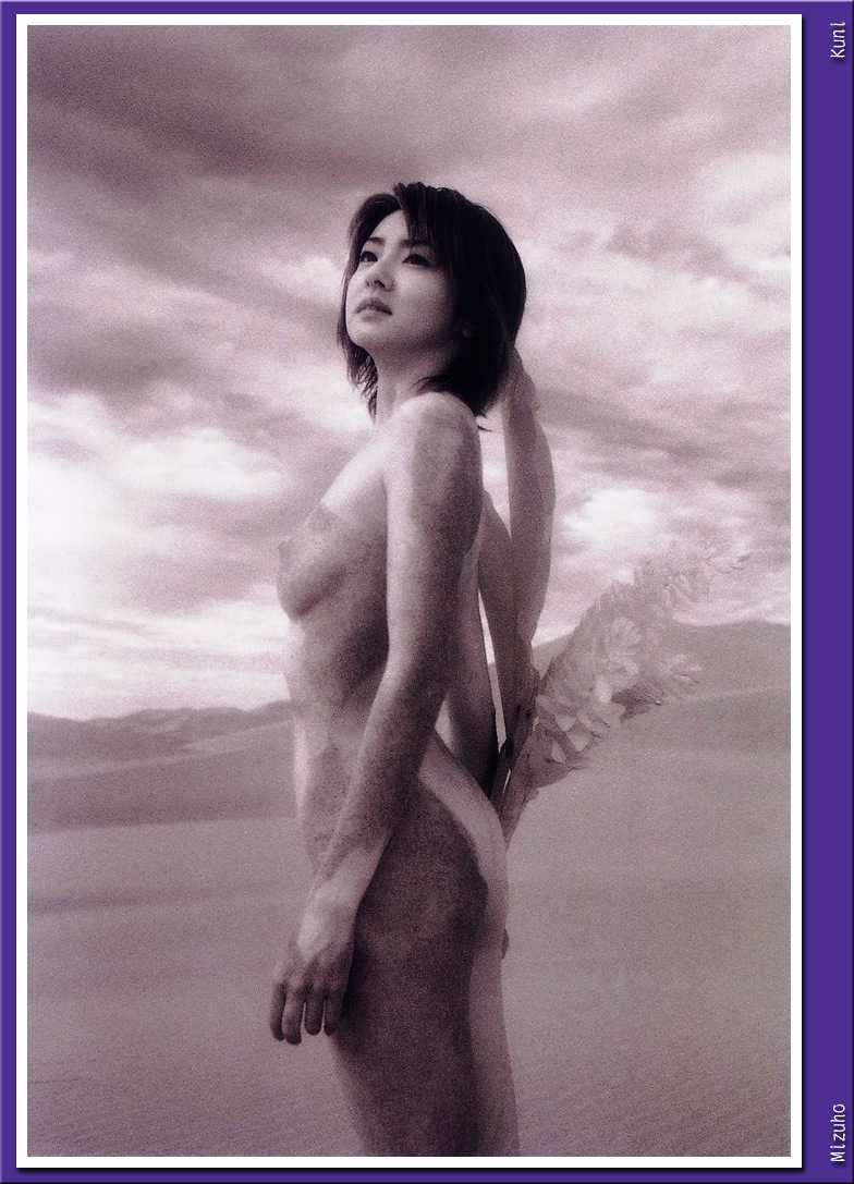 Japanese-gravure-idol-Mizuho-Nakamura-www.ohfree.net-021 Japanese gravure idol Mizuho Nakamura 中村みづほ nude photos  