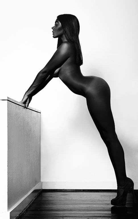 Nude-model-L.-Shima-leaked-www.ohfree.net-004 African American, German, Japanese Nude model L. Shima leaked nude photos 