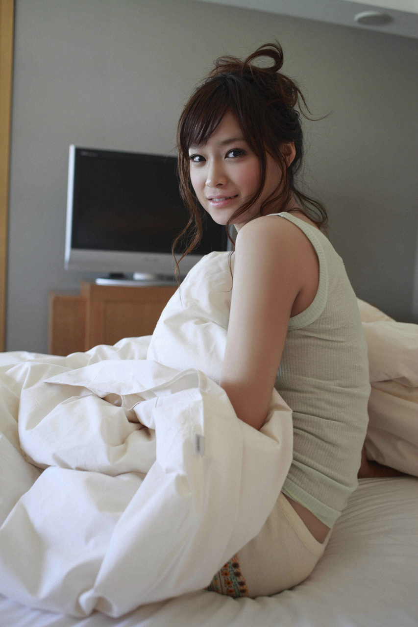 Eri-Kamei-leaked-nude-sexy-013-by-ohfree.net_ Japanese pop group Morning Musume Eri Kamei 亀井絵里 leaked nude  