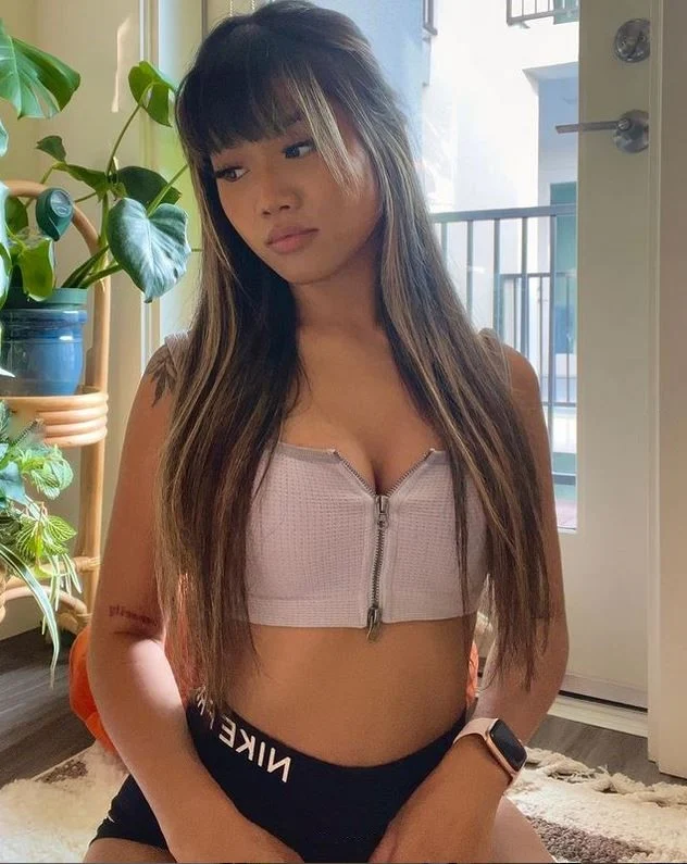 Cambodian-model-Sabrina-Chhor-nude-leaked-2 Cambodian model Sabrina Chhor (sabstuh) leaked nude  